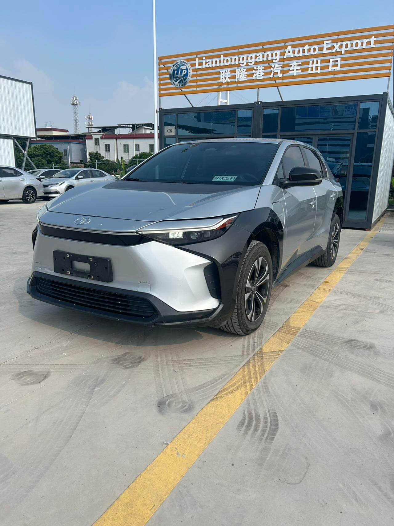 Toyota bZ4X Long Range JOY Edition