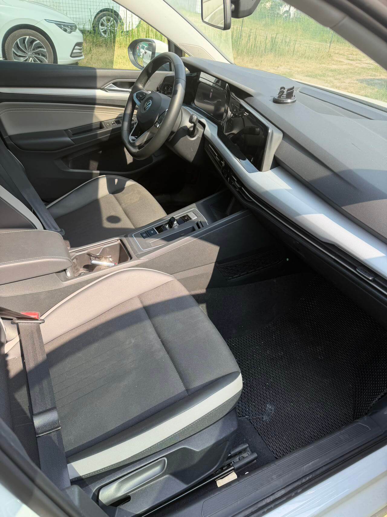 Volkswagen Golf  280TSI