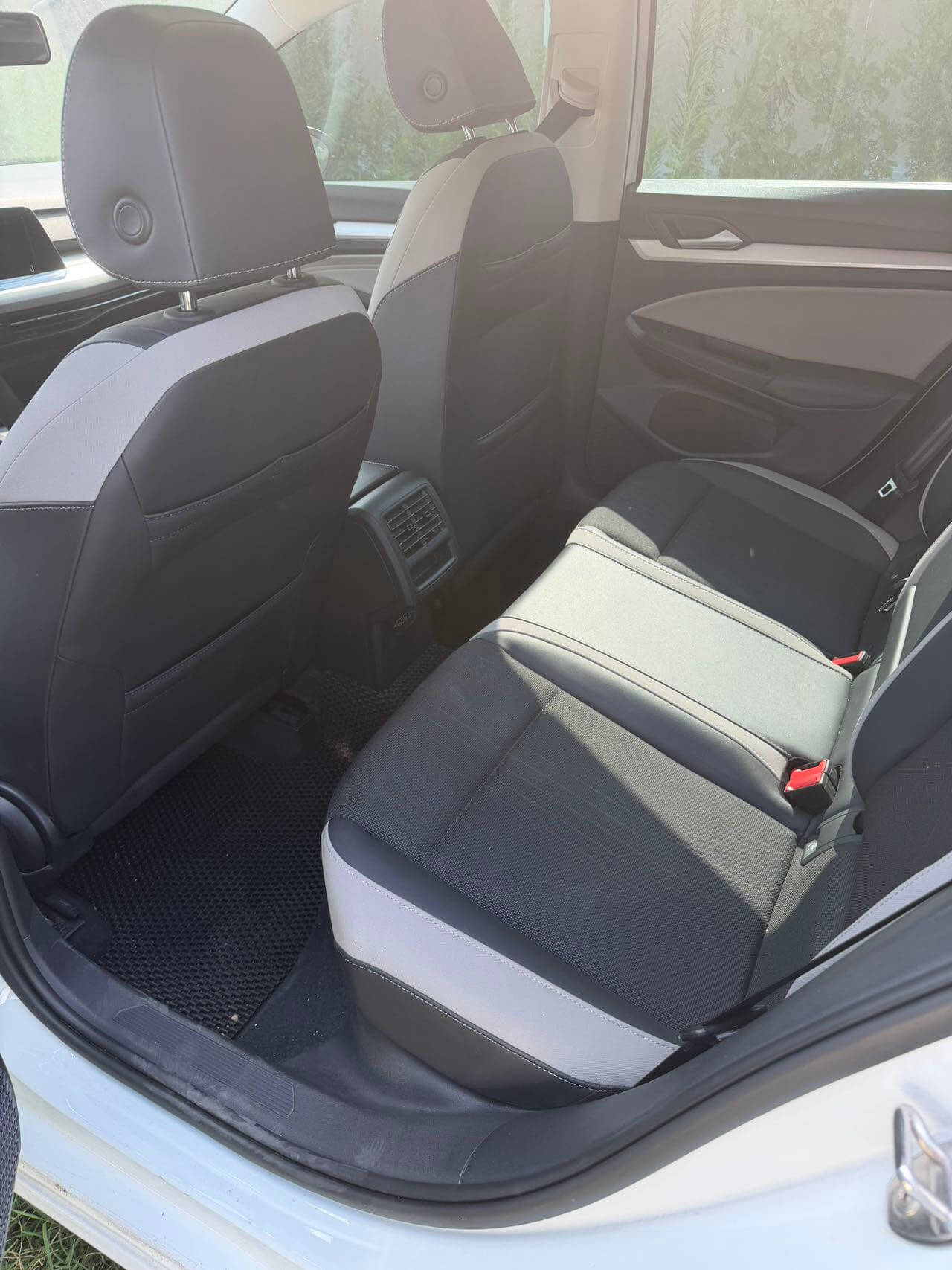 Volkswagen Golf  280TSI