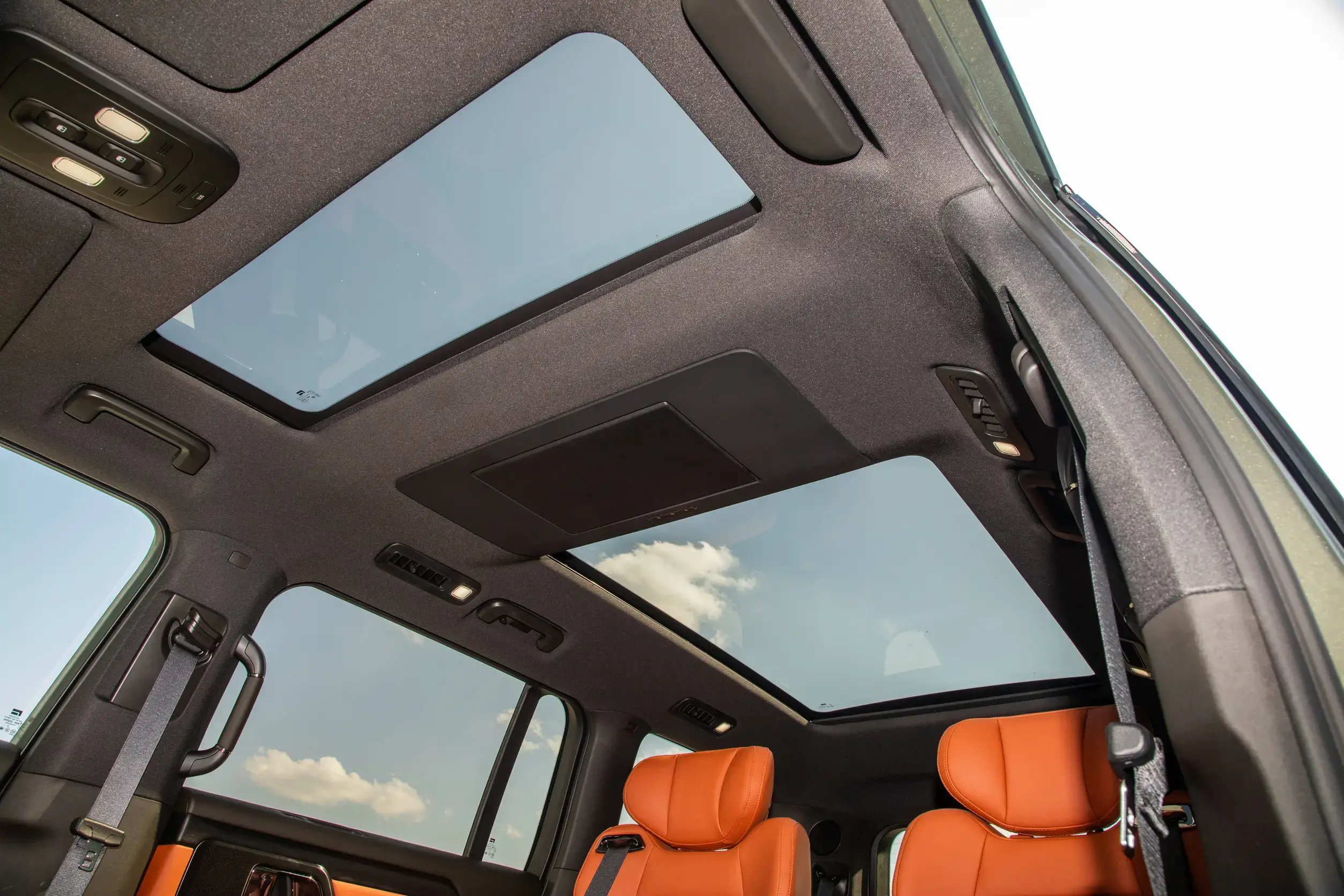 ROX01 ~ 2024 PREMIUM 6‑SEAT LONG‑RANGE VERSION