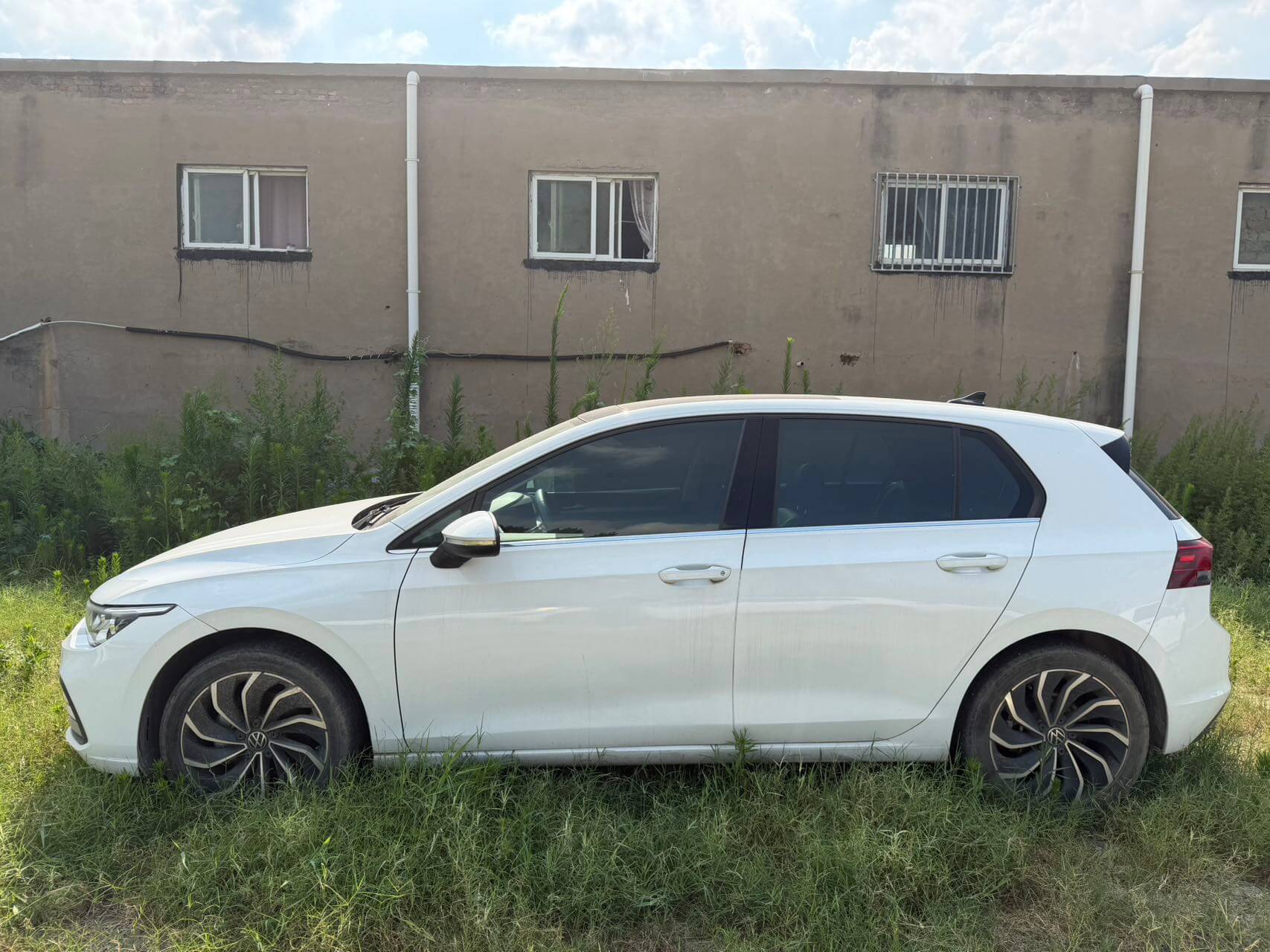 Volkswagen Golf  280TSI